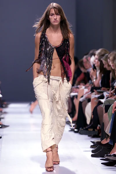Look 11